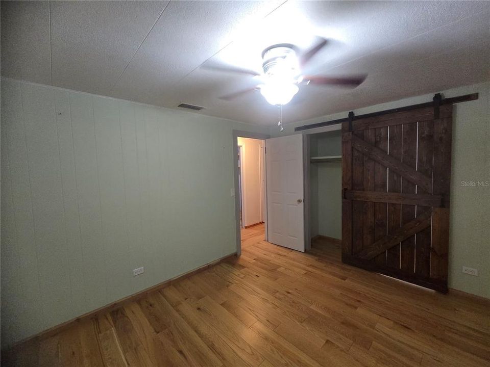 En Venta: $299,900 (3 camas, 1 baños, 1335 Pies cuadrados)