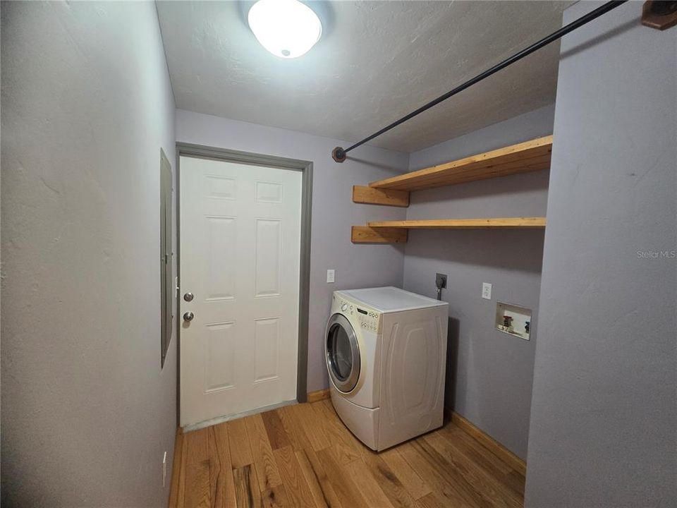 En Venta: $299,900 (3 camas, 1 baños, 1335 Pies cuadrados)