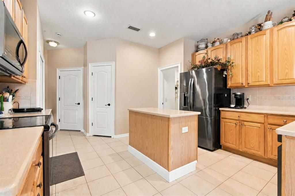 На продажу: $589,000 (4 спален, 3 ванн, 2764 Квадратных фут)
