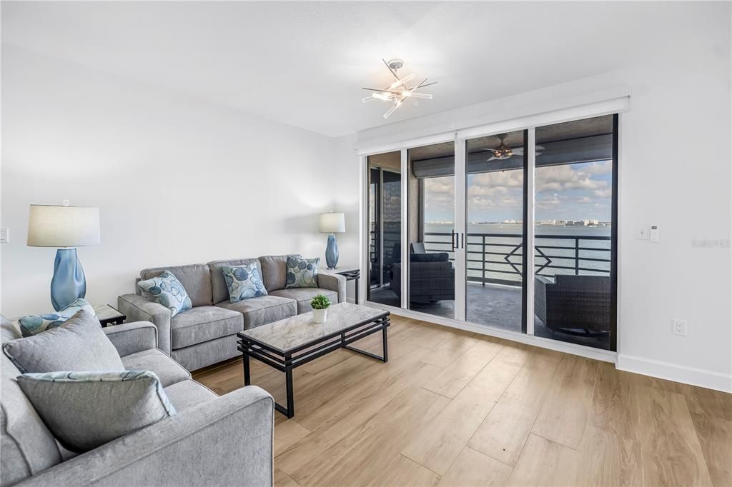 For Rent: $4,700 (2 beds, 2 baths, 1516 Square Feet)