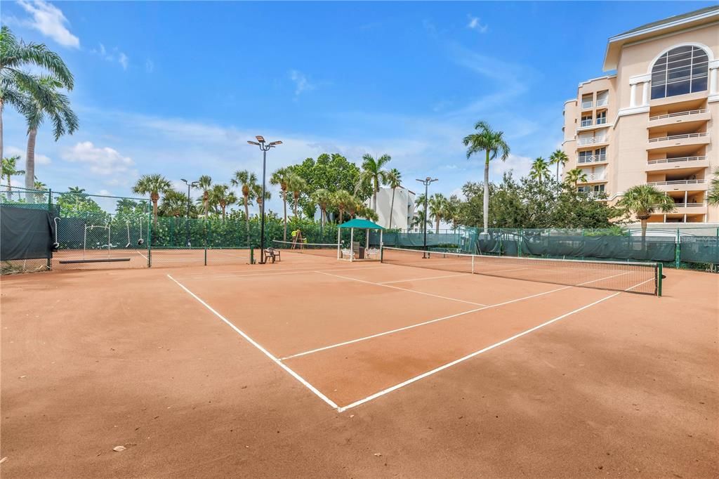 For Rent: $4,700 (2 beds, 2 baths, 1516 Square Feet)
