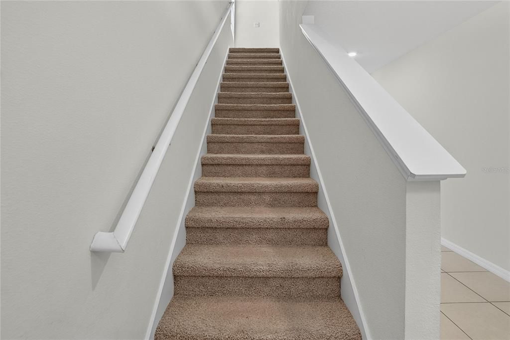 En Venta: $349,999 (5 camas, 3 baños, 2528 Pies cuadrados)