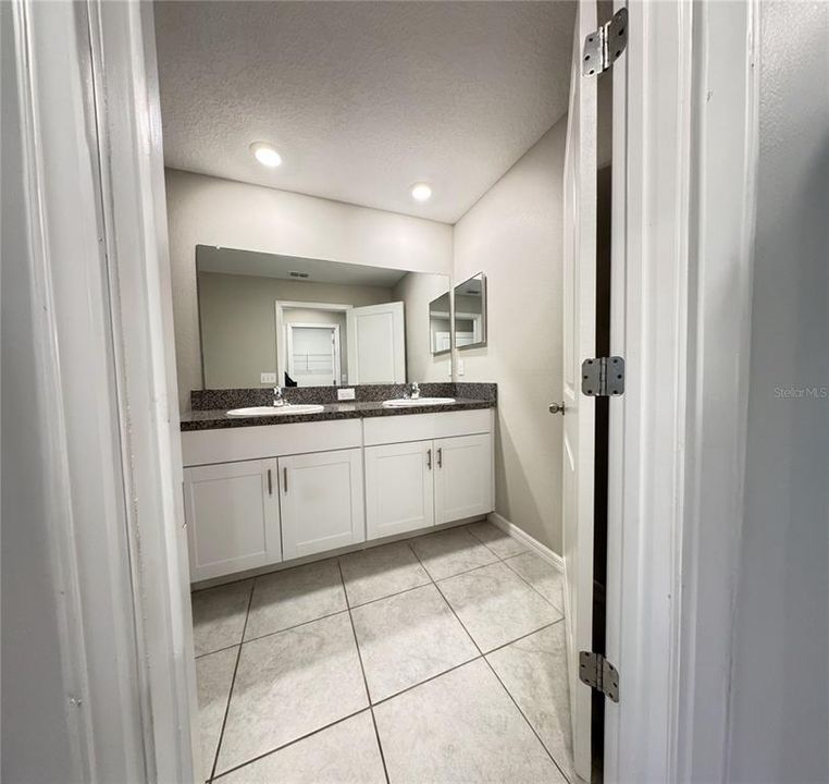 En Renta: $1,925 (2 camas, 2 baños, 1513 Pies cuadrados)