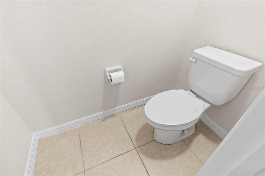 En Venta: $399,900 (4 camas, 2 baños, 2466 Pies cuadrados)