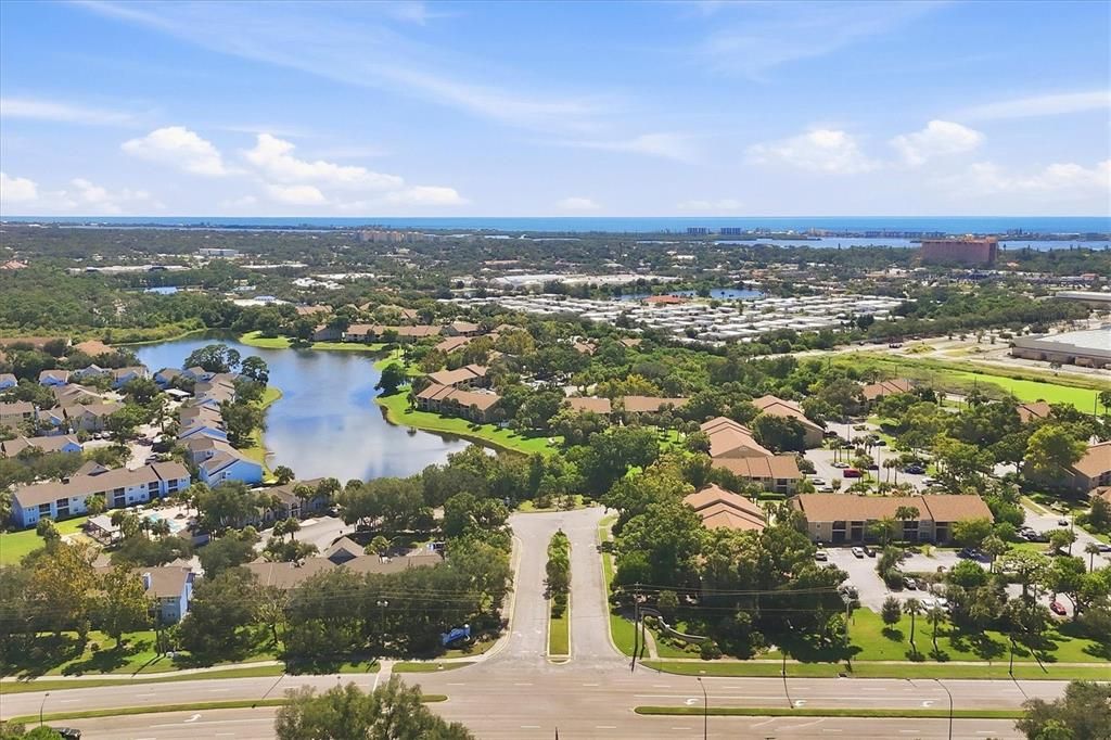 For Sale: $169,000 (1 beds, 1 baths, 688 Square Feet)