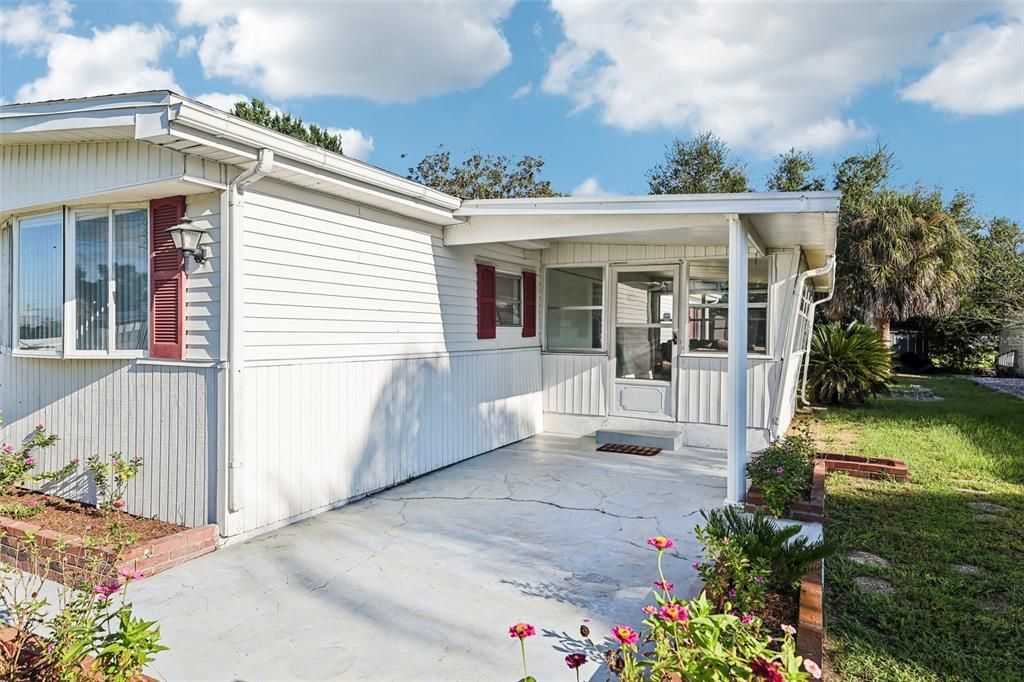 For Sale: $245,000 (3 beds, 2 baths, 1440 Square Feet)