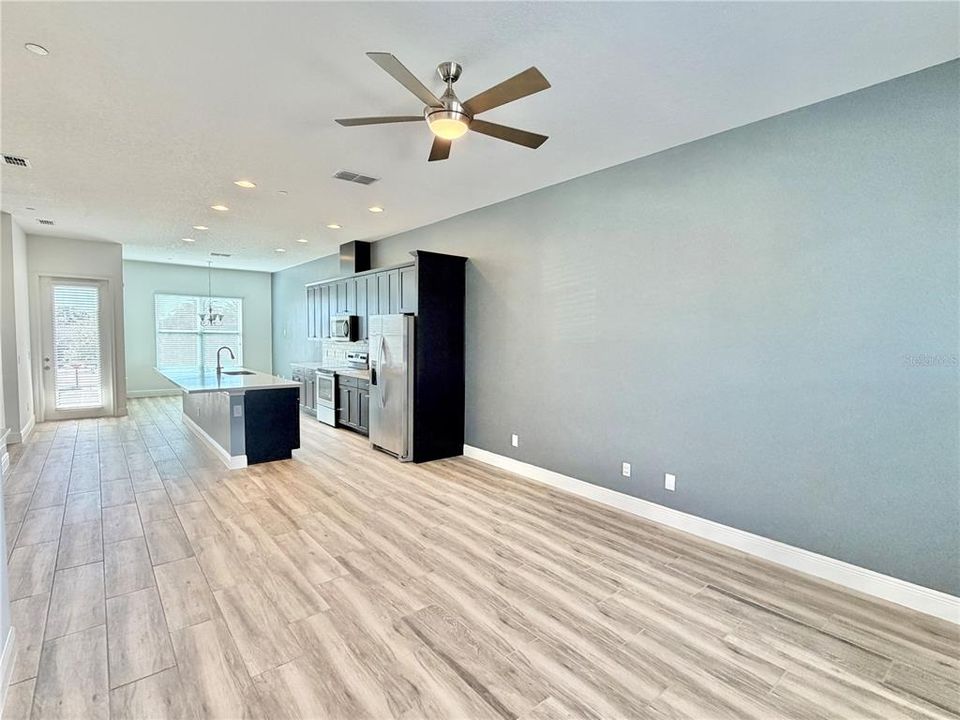 For Rent: $3,400 (4 beds, 3 baths, 2242 Square Feet)