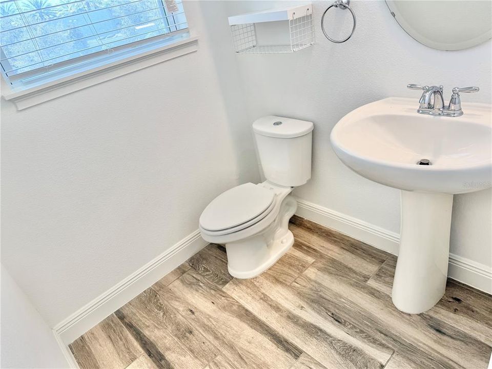 For Rent: $3,400 (4 beds, 3 baths, 2242 Square Feet)