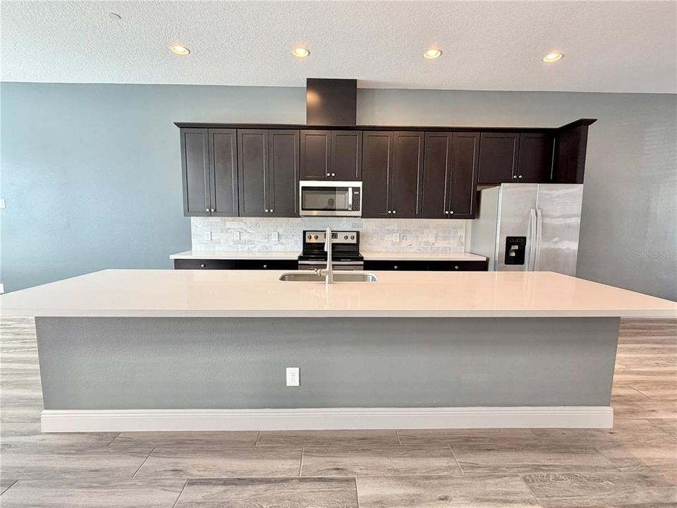 For Rent: $3,400 (4 beds, 3 baths, 2242 Square Feet)