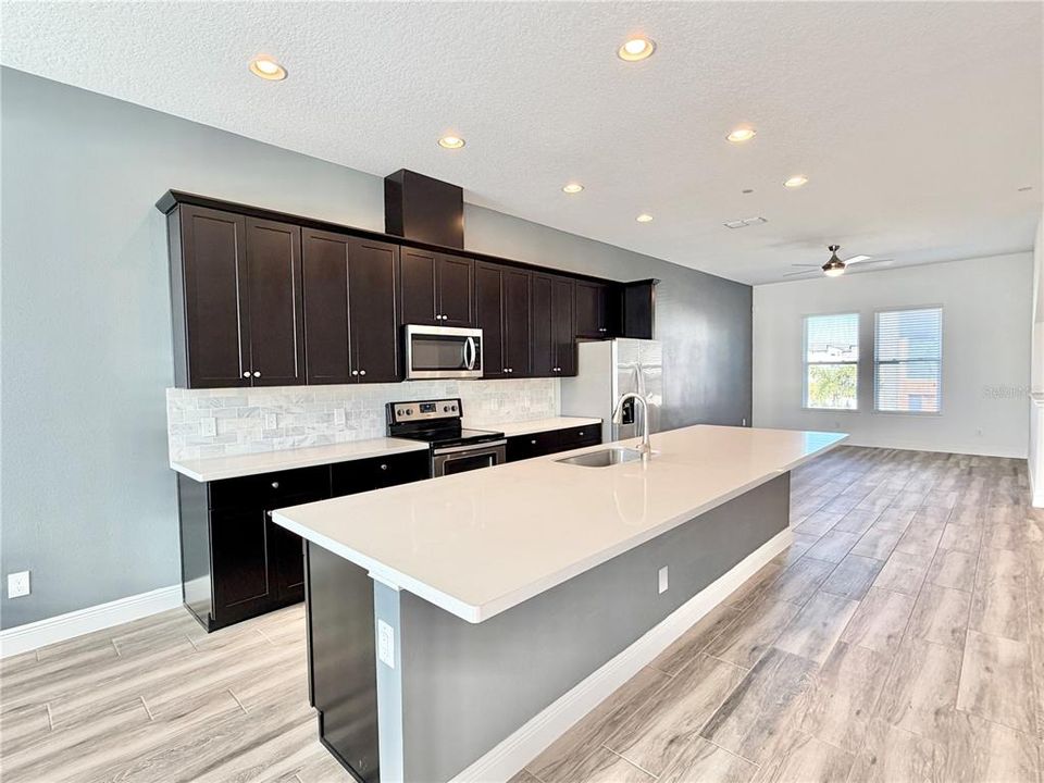 For Rent: $3,400 (4 beds, 3 baths, 2242 Square Feet)