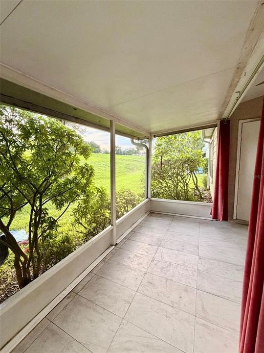 For Sale: $279,900 (2 beds, 2 baths, 1129 Square Feet)