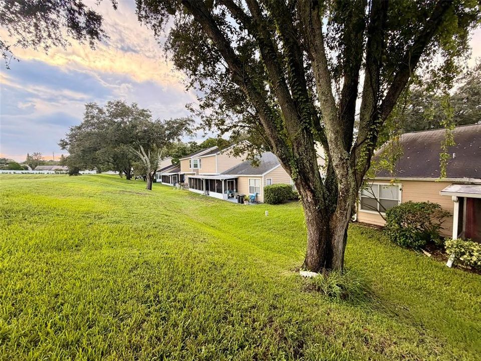 For Sale: $279,900 (2 beds, 2 baths, 1129 Square Feet)