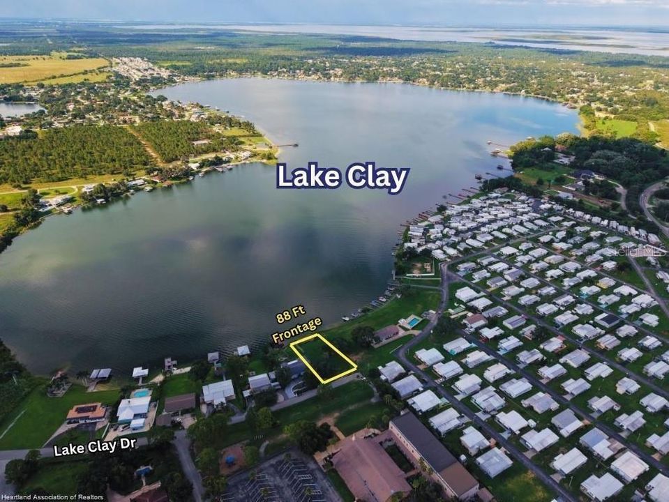 На продажу: $249,900 (0.35 acres)
