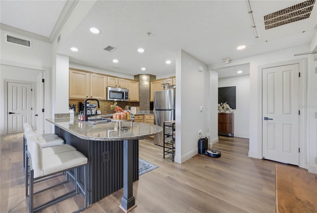 For Sale: $275,000 (3 beds, 2 baths, 1344 Square Feet)