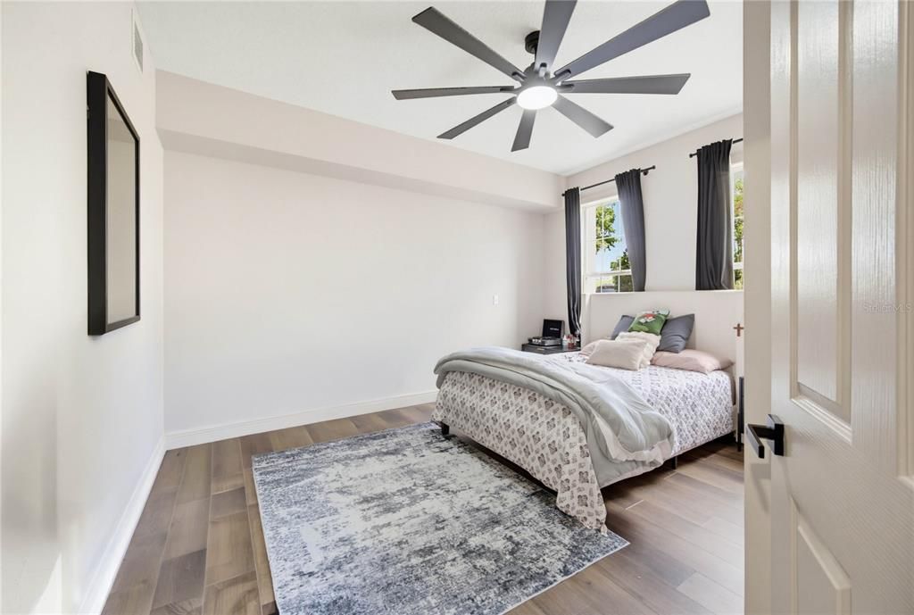 For Sale: $275,000 (3 beds, 2 baths, 1344 Square Feet)