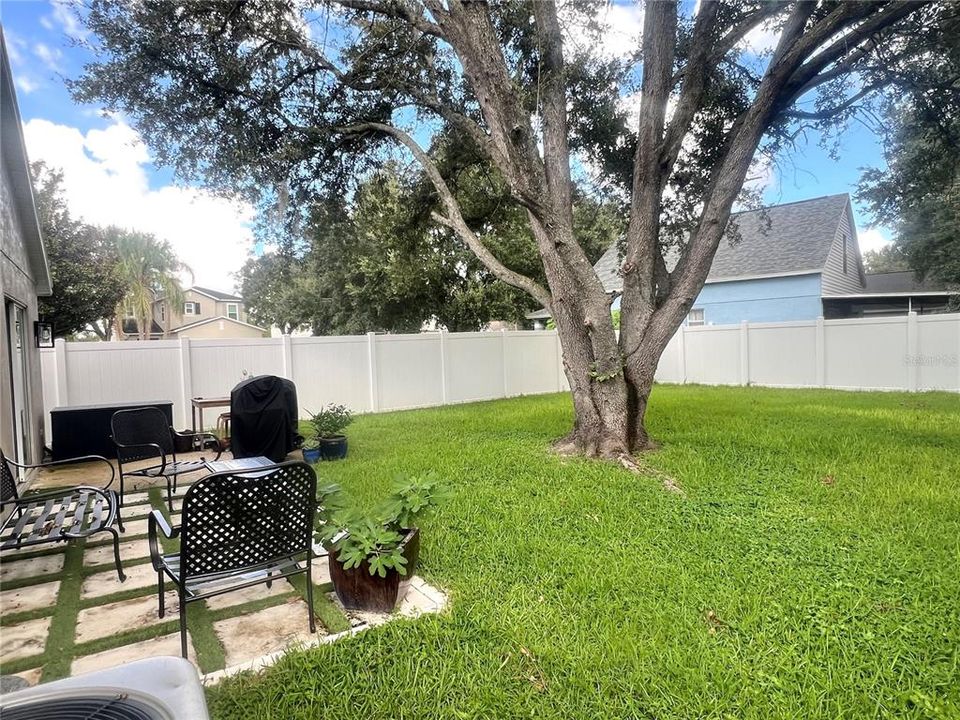 En Venta: $315,000 (3 camas, 2 baños, 1272 Pies cuadrados)