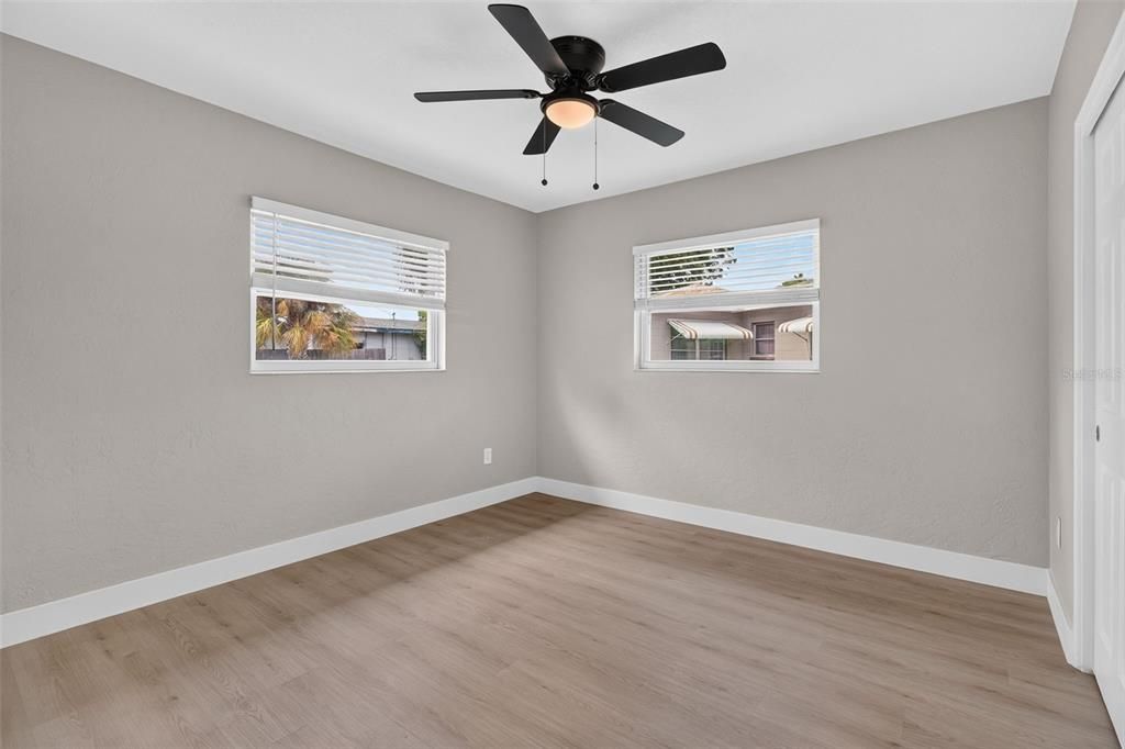 En Venta: $379,900 (2 camas, 1 baños, 1043 Pies cuadrados)