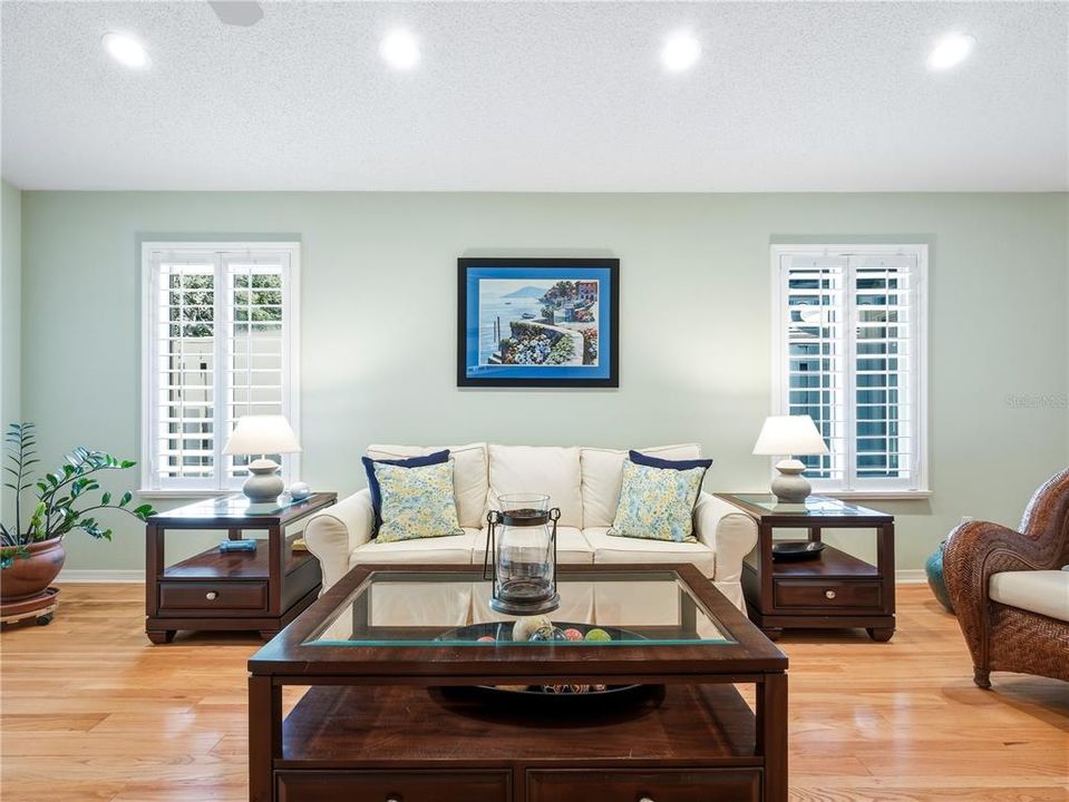 For Sale: $719,000 (3 beds, 2 baths, 1940 Square Feet)