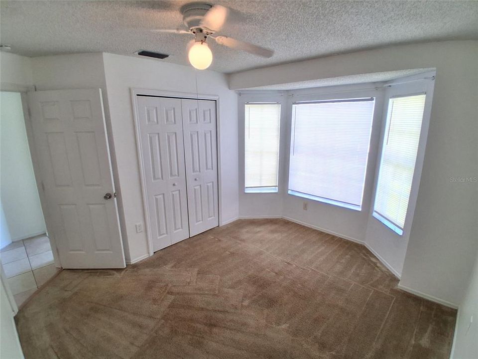 For Rent: $2,295 (3 beds, 2 baths, 1339 Square Feet)