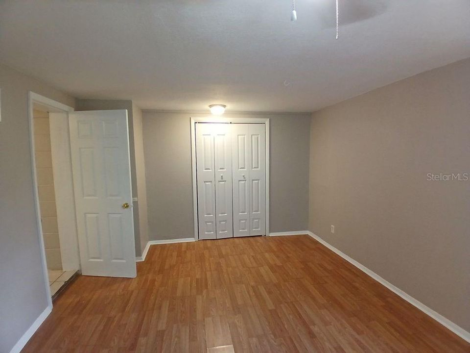 For Sale: $335,000 (3 beds, 2 baths, 1302 Square Feet)