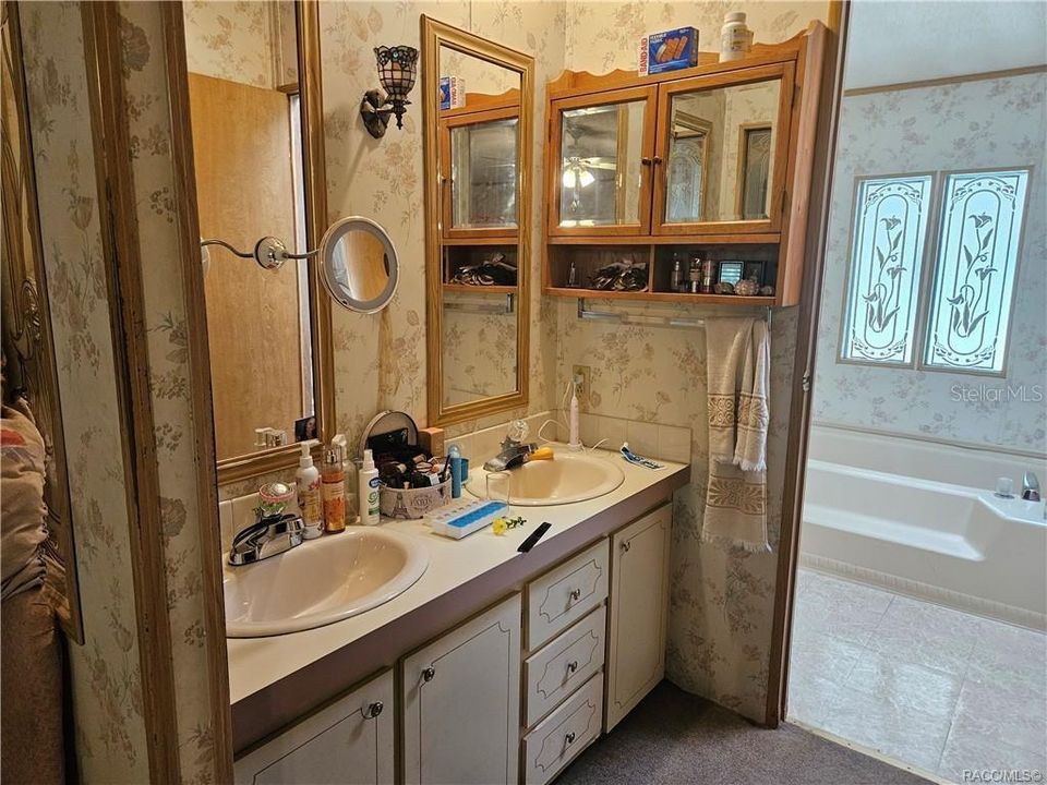 En Venta: $150,000 (3 camas, 2 baños, 1592 Pies cuadrados)