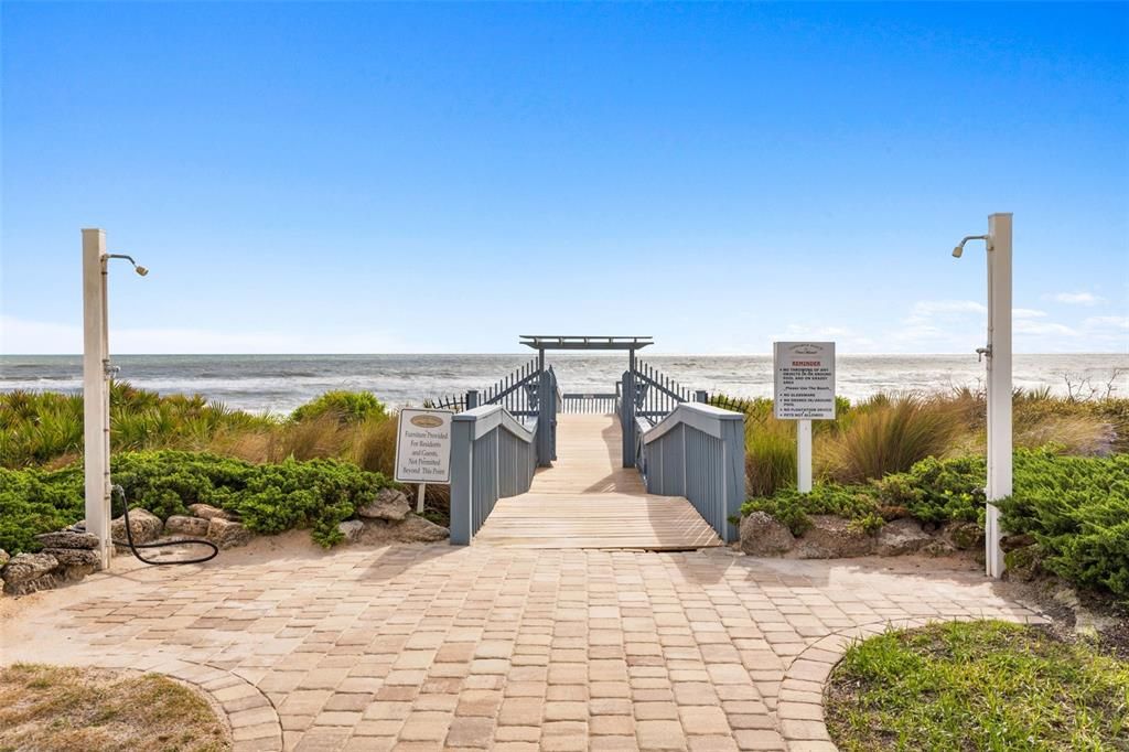 For Sale: $335,000 (0.13 acres)