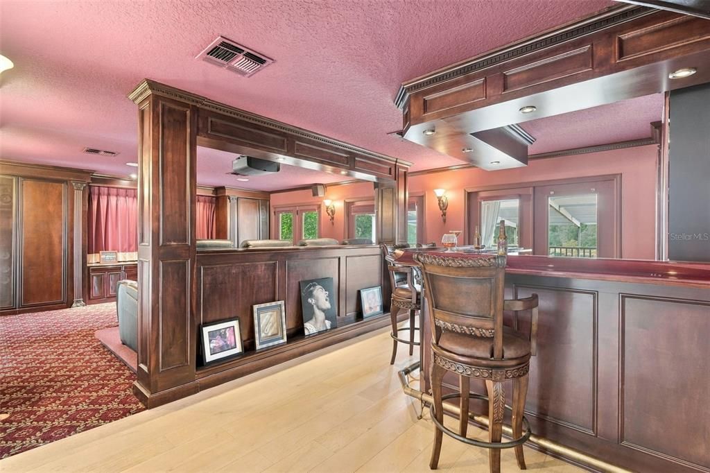 На продажу: $939,999 (5 спален, 4 ванн, 3735 Квадратных фут)