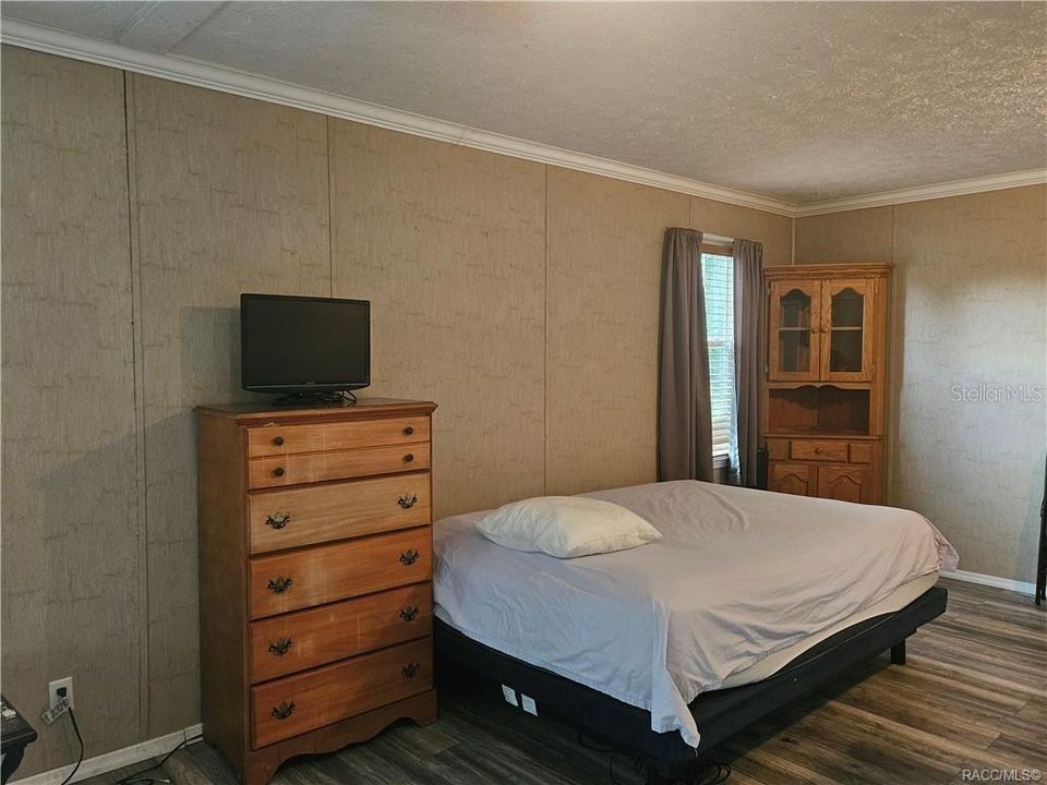 En Venta: $265,000 (4 camas, 2 baños, 2280 Pies cuadrados)