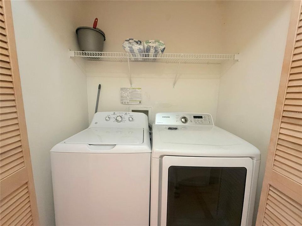 В аренду: $1,800 (3 спален, 2 ванн, 1357 Квадратных фут)