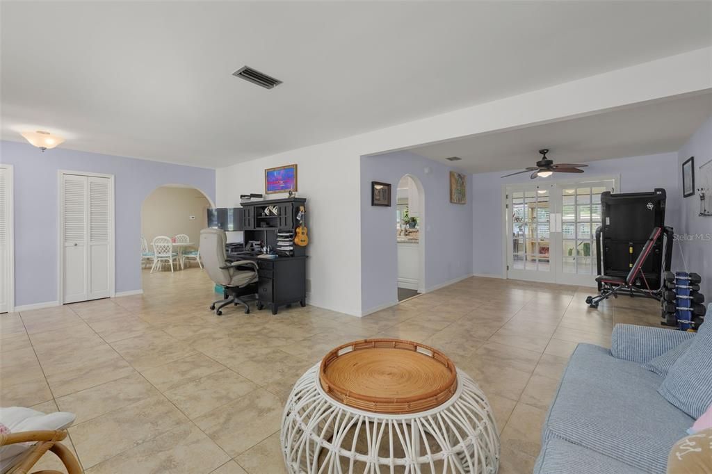 For Sale: $595,500 (3 beds, 3 baths, 2626 Square Feet)