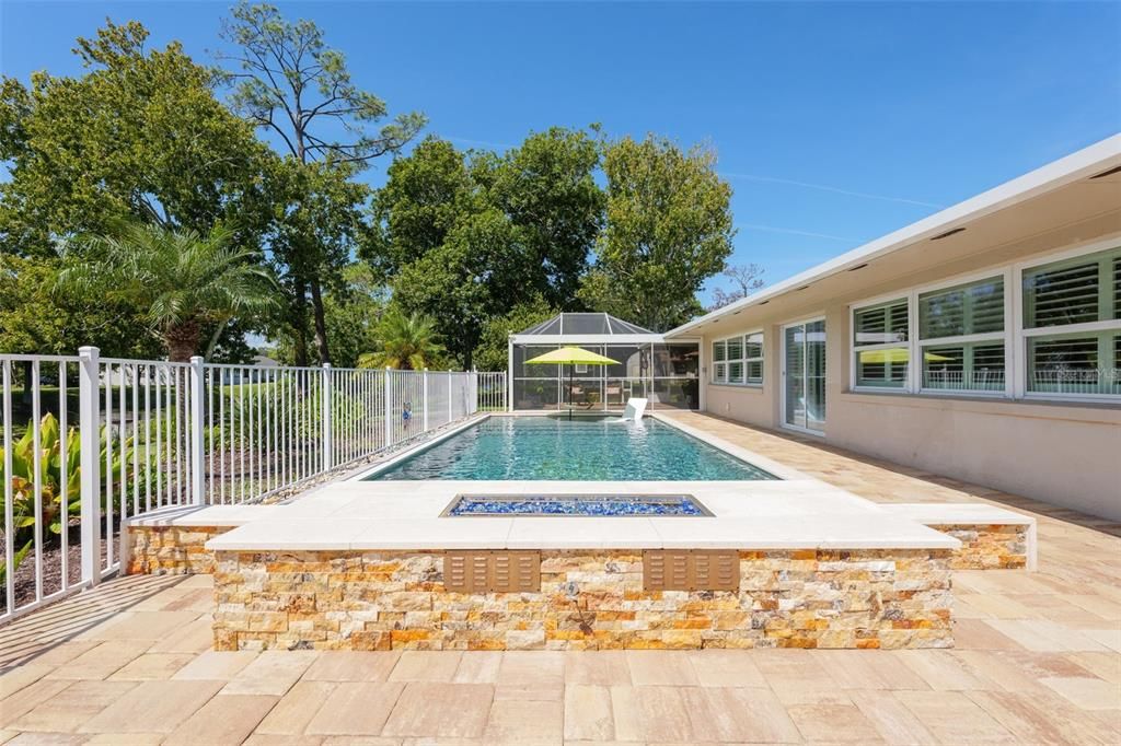 For Sale: $595,500 (3 beds, 3 baths, 2626 Square Feet)