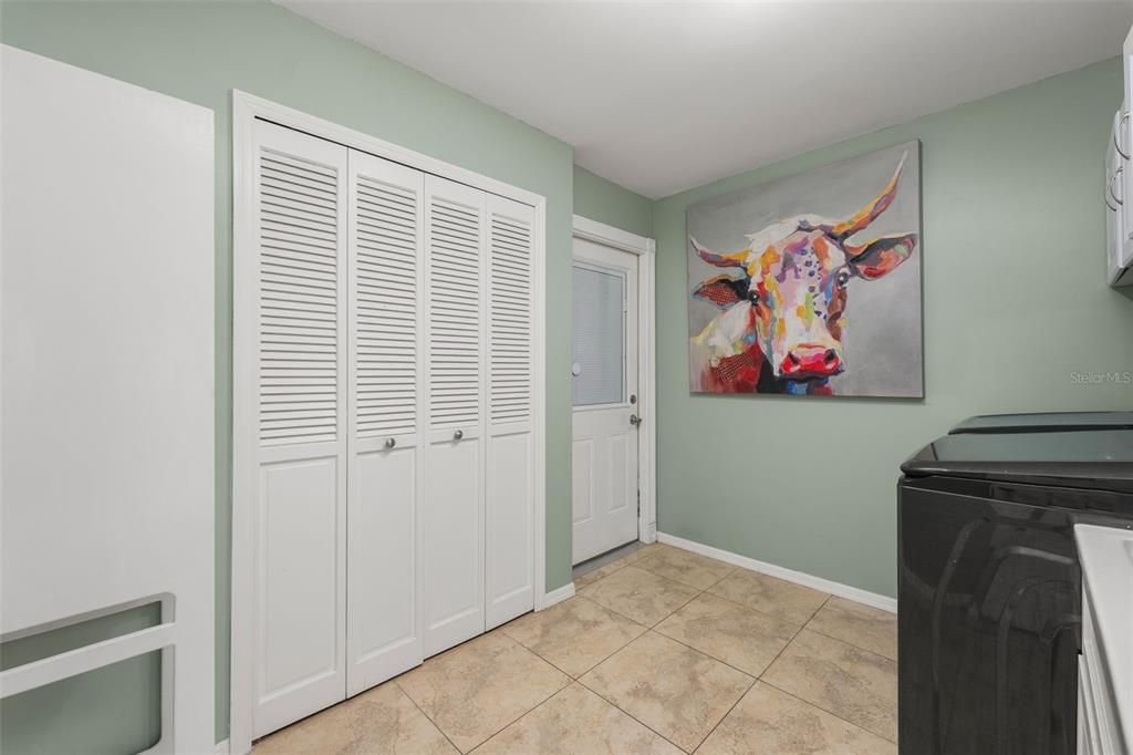 For Sale: $595,500 (3 beds, 3 baths, 2626 Square Feet)