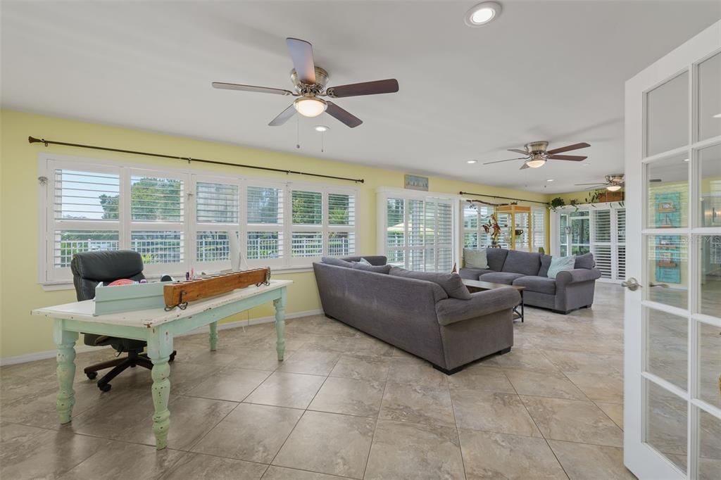 For Sale: $595,500 (3 beds, 3 baths, 2626 Square Feet)