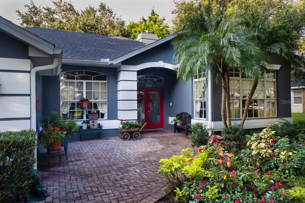 For Sale: $559,000 (4 beds, 2 baths, 2676 Square Feet)