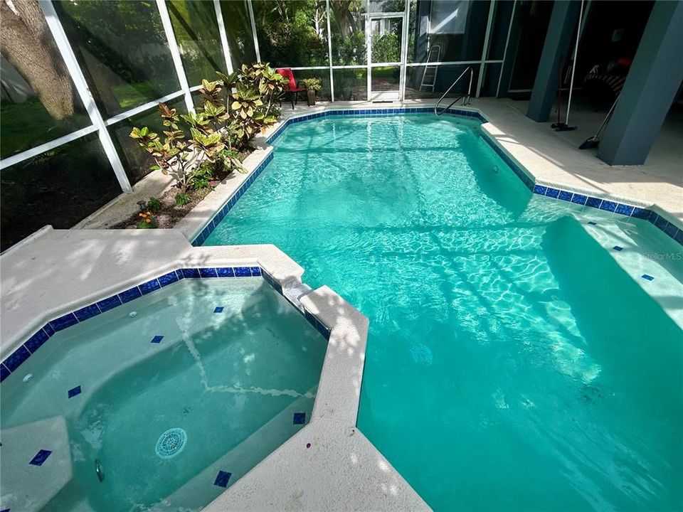 For Sale: $559,000 (4 beds, 2 baths, 2676 Square Feet)
