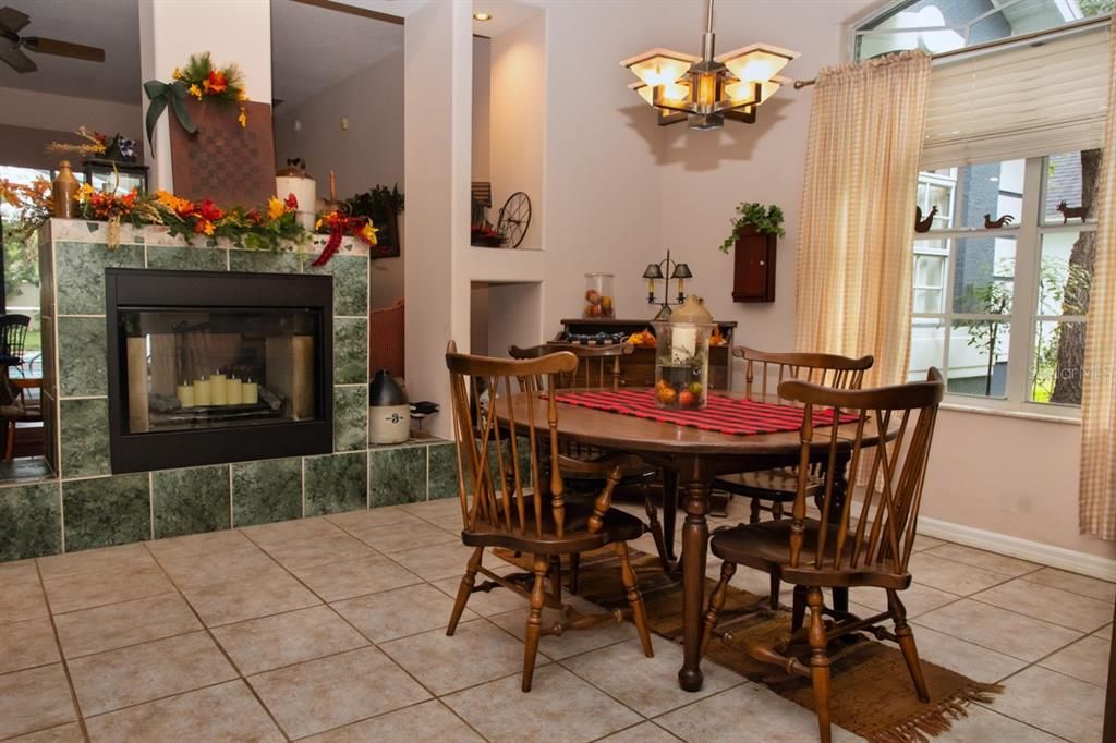 For Sale: $559,000 (4 beds, 2 baths, 2676 Square Feet)