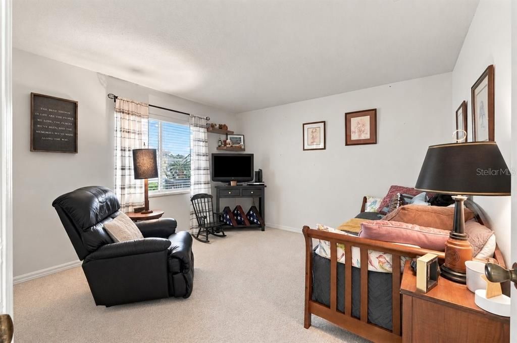 For Sale: $434,900 (3 beds, 2 baths, 2104 Square Feet)