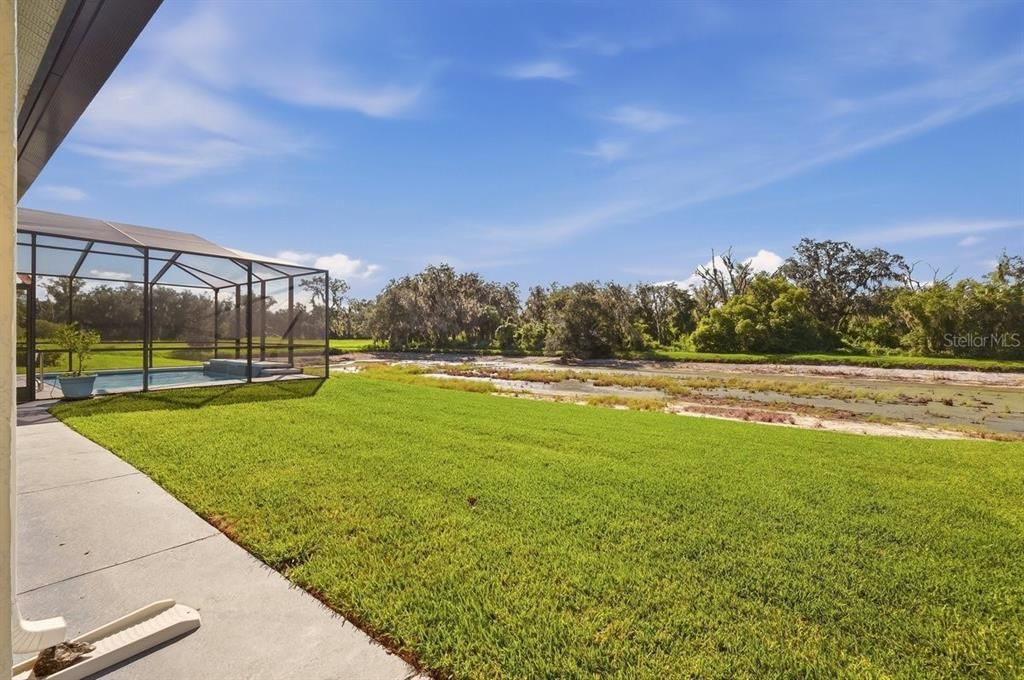 For Sale: $434,900 (3 beds, 2 baths, 2104 Square Feet)