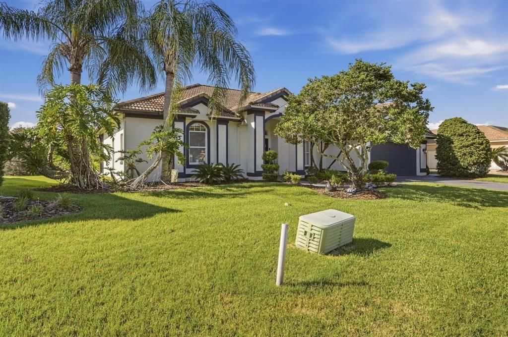 For Sale: $434,900 (3 beds, 2 baths, 2104 Square Feet)