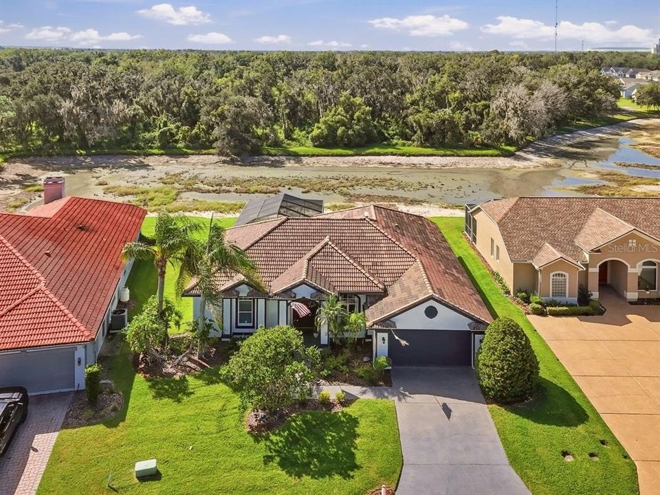 For Sale: $434,900 (3 beds, 2 baths, 2104 Square Feet)