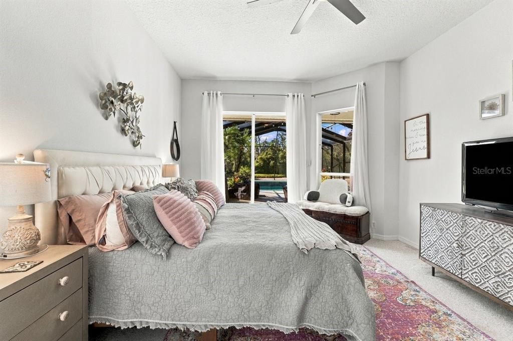 For Sale: $434,900 (3 beds, 2 baths, 2104 Square Feet)