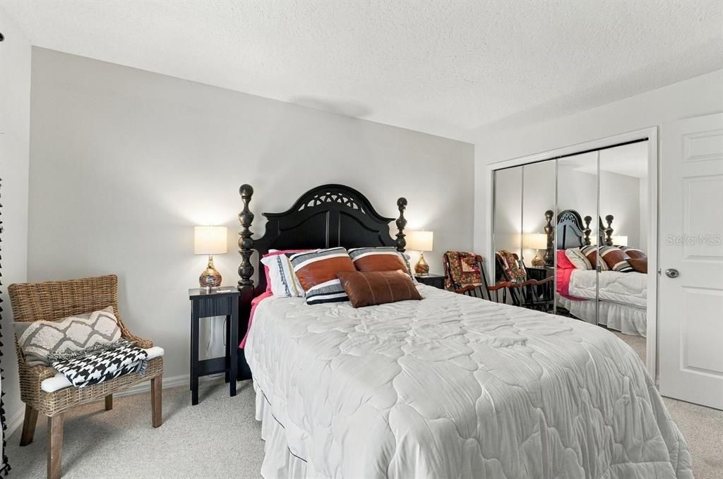 For Sale: $434,900 (3 beds, 2 baths, 2104 Square Feet)