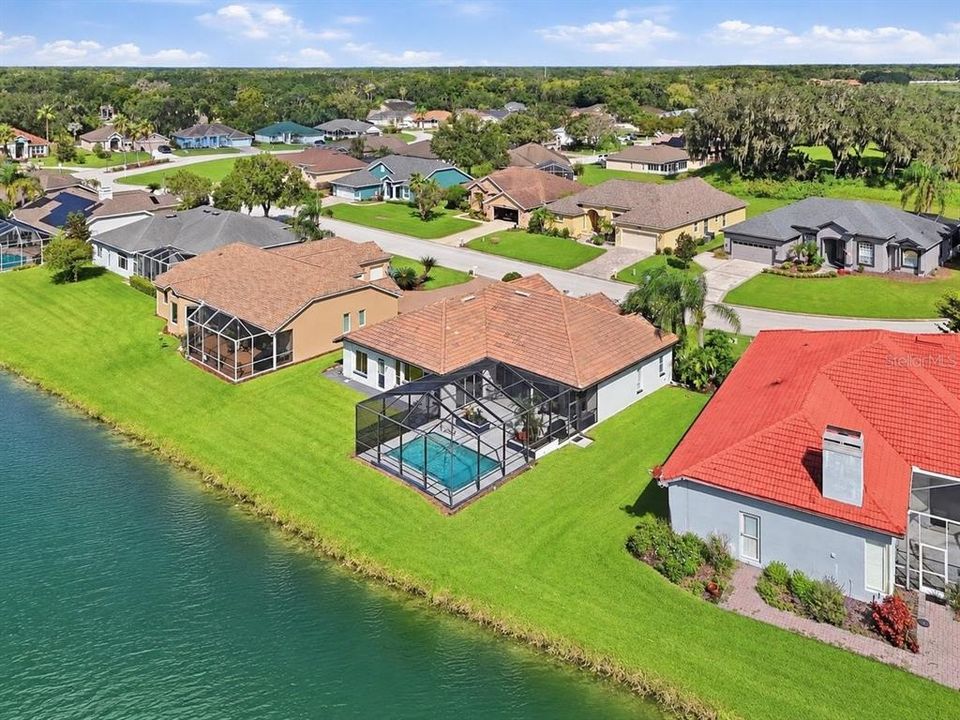 For Sale: $434,900 (3 beds, 2 baths, 2104 Square Feet)