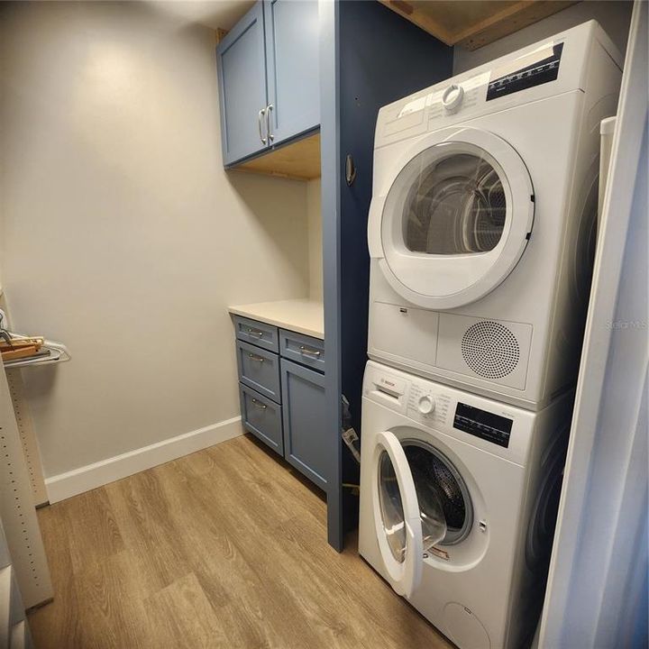 En Venta: $670,000 (2 camas, 2 baños, 1561 Pies cuadrados)