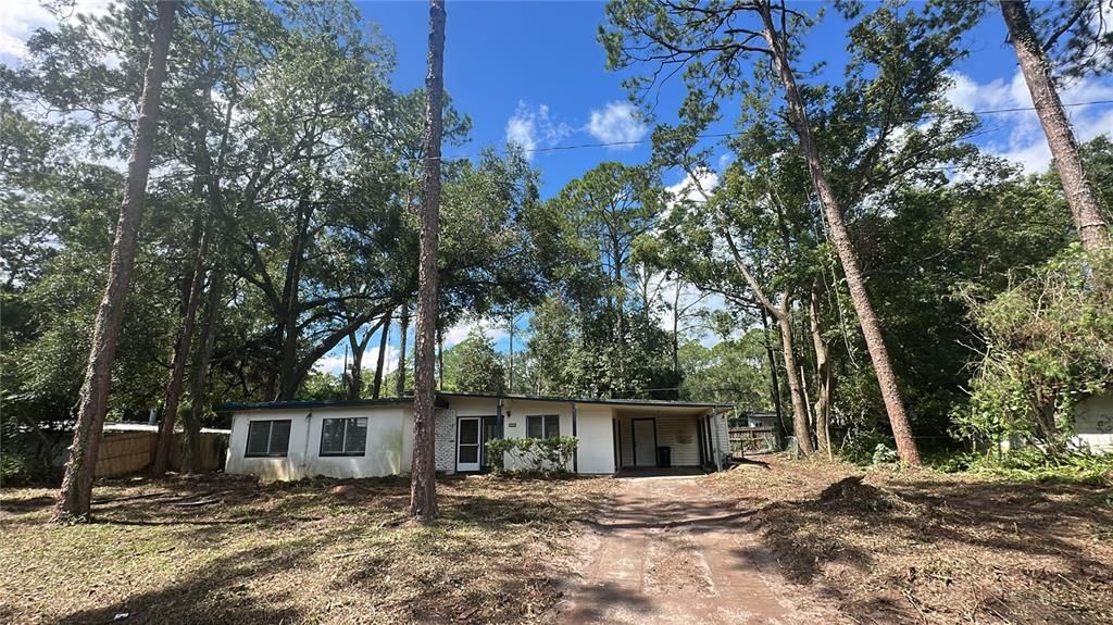 For Sale: $155,000 (4 beds, 2 baths, 1650 Square Feet)