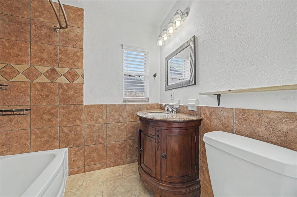 For Sale: $549,000 (3 beds, 2 baths, 1335 Square Feet)