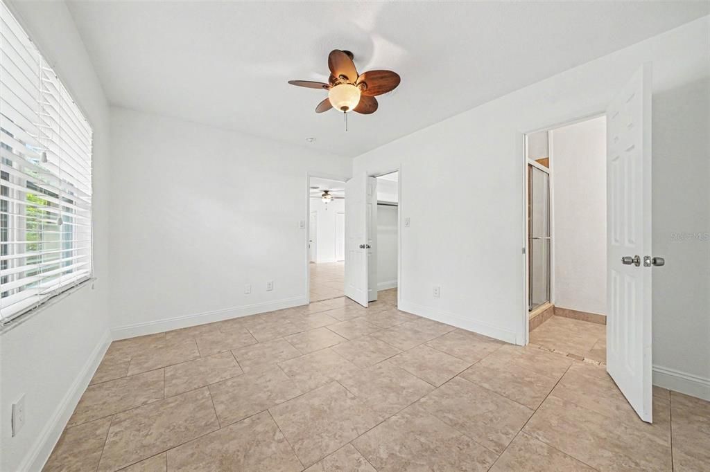 For Sale: $549,000 (3 beds, 2 baths, 1335 Square Feet)