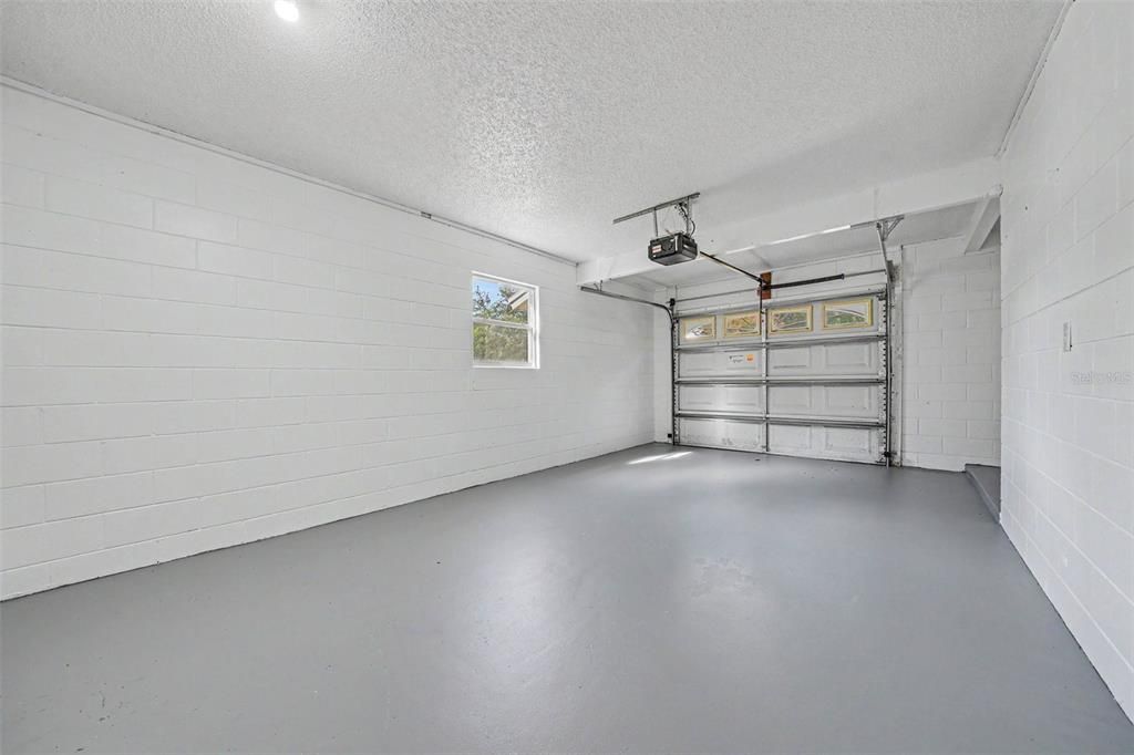 For Sale: $549,000 (3 beds, 2 baths, 1335 Square Feet)