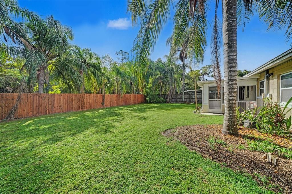 For Sale: $549,000 (3 beds, 2 baths, 1335 Square Feet)