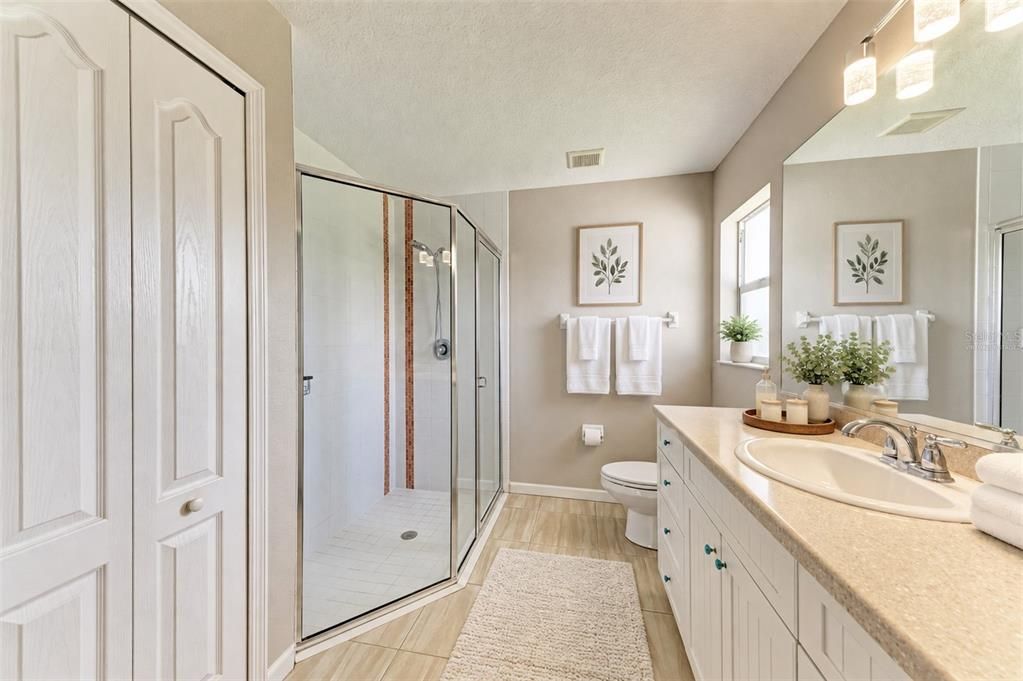 For Sale: $425,000 (3 beds, 2 baths, 1417 Square Feet)
